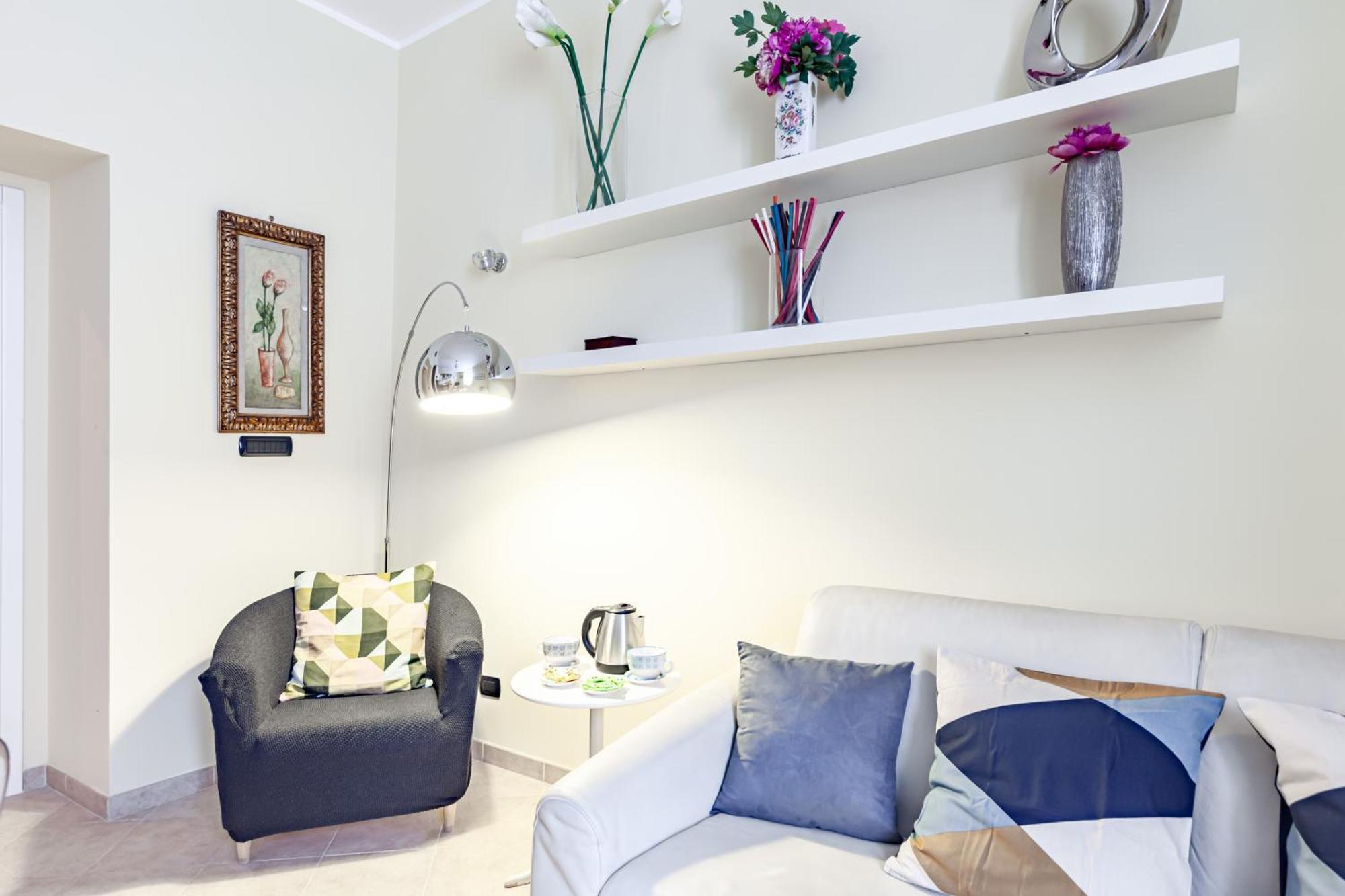 Hostly-Volturno Suite Apartment-Center Of Rome — Foto 2